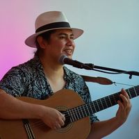 Luis Lincheo's Photo