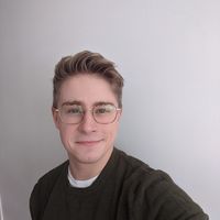 Elijah Snow-Rackley的照片