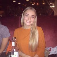 Julie Udjus的照片