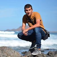 John Octavian的照片