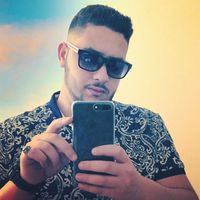 Ayoub Wakha的照片