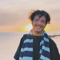 Ethan Wolland的照片