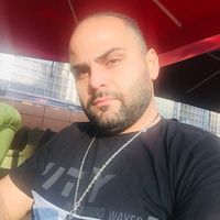 Photos de iman sadeghi