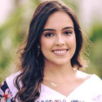 Júlia Veloso Romão的照片