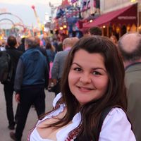 Yuliya Meyer's Photo