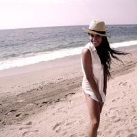 ANDREA ESTEBANEZ的照片