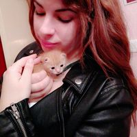 Julia Navarro的照片