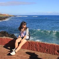 Emerald Bee的照片