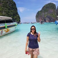 dewi ariyanti's Photo