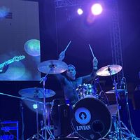 Edward Echelon Sánchez的照片