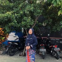 Anisa Sholihat's Photo