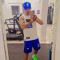 Antony  tony的照片