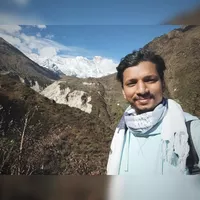 Sulaksh More的照片