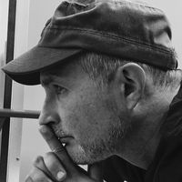 Victor Tomas的照片