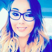 Adriana  Andrade的照片