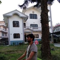 Krishna Lamsal的照片