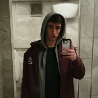 Sam Deuchar的照片