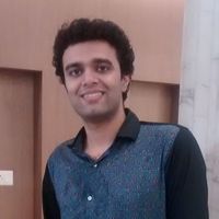 Ojasvi Mathur的照片