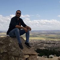 Naoufel Mhadbi的照片