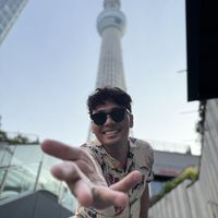 Meygantara Holieff的照片