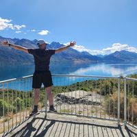 Harry Jones的照片