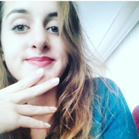 Edanur demirci的照片