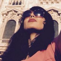 sara hosseini的照片