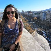 Natalie Flores的照片