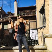 Maria Eugenia Aramburu的照片