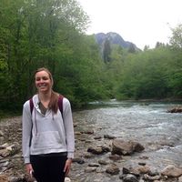 Claire Ranly的照片