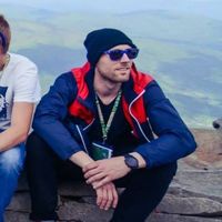 Piotrek Papaj的照片