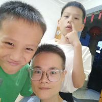 Magnolia 黄's Photo