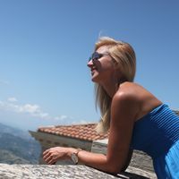 Irina Kucherova的照片