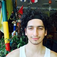 Fotos von Mathieu Urrutibehety