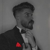 Ali Faiq Jari的照片