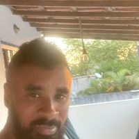 Carlos Alvarenga的照片