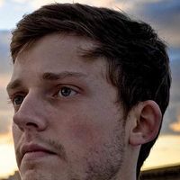 Evgeny Pogorelov的照片