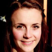 Laura Speer的照片