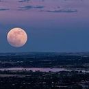 تماشای طلوع ماه کامل 🌝👀's picture