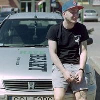 Szymon Szymichowski的照片