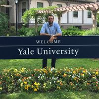 Nahrek Hartoonian的照片