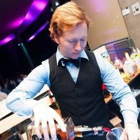 Alex LeRoux的照片