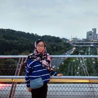 Fotos von Zhongyuan Ding