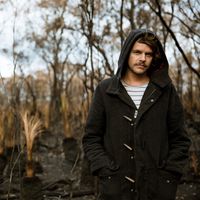 Luke Barker的照片