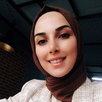 Büşra Kınaş的照片