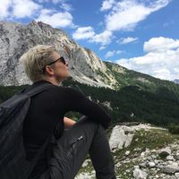 Liza Hudoba的照片