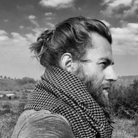 Elias Nikolic的照片