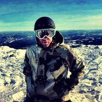 Rasmus Backlund的照片