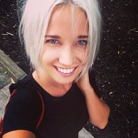 Emma Campbell的照片