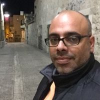 George Mitwasi的照片